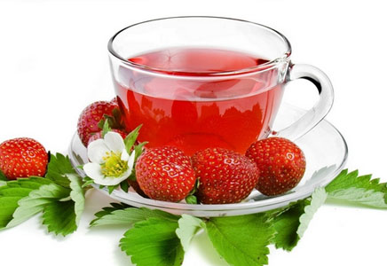 草莓果汁怎么做好喝，衣服上的草莓汁洗的掉吗