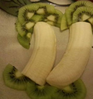 椰树水果拼盘怎么做,椰树水果拼盘做法图文剖