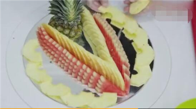 花式水果拼盘做法步骤 制作花式水果拼盘(图文