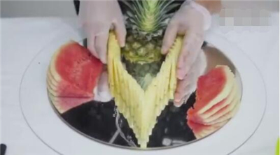 花式水果拼盘做法步骤 制作花式水果拼盘(图文