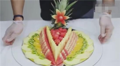 花式水果拼盘做法步骤 制作花式水果拼盘(图文