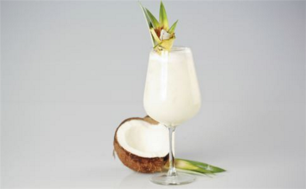 椰子汁的功效与禁忌,椰子汁能杀胃部寄生虫