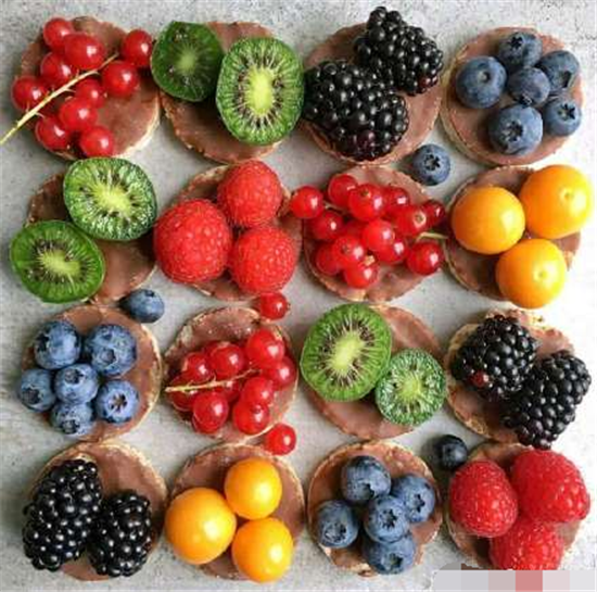 化妆师推荐的美容水果拼盘 好看又富有创意的水果拼盘