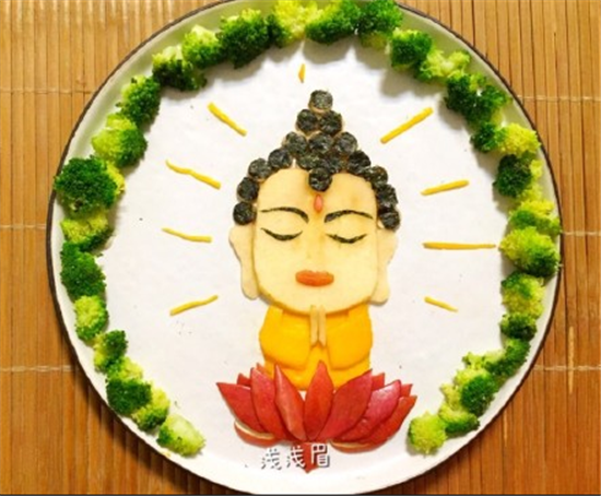 西游记创意水果拼盘图片,师徒四人居然还带上了如来佛祖