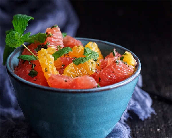 葡萄柚怎么吃 葡萄柚的做法大全(详细步骤)