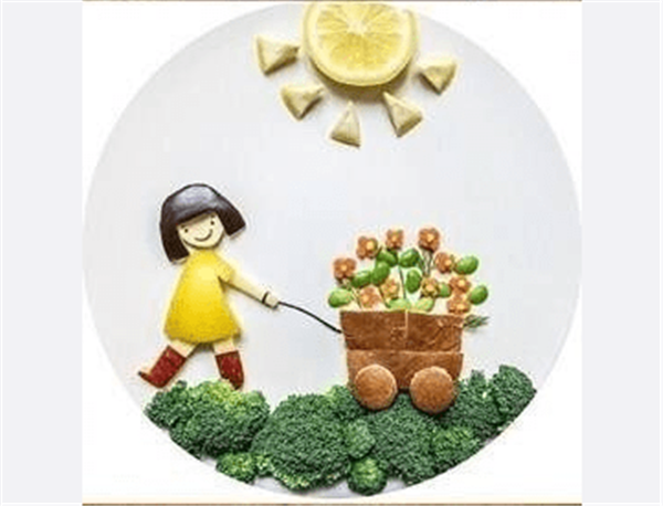 幼儿亲子水果拼盘图片及做法 大家觉得谁做的最有创意呢