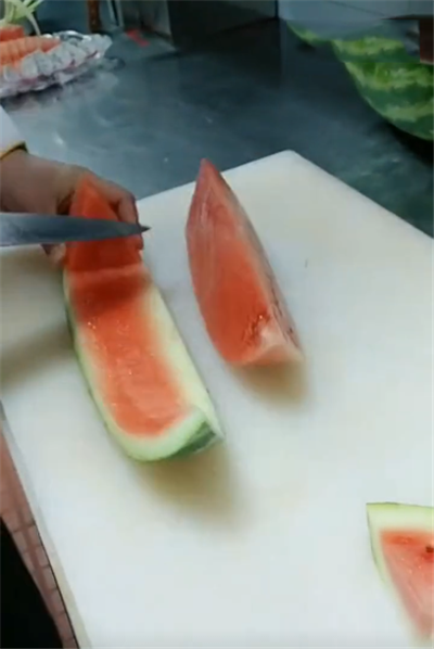 自学简单ktv西瓜皮拉花图解,西瓜皮拉花其实可以很简单