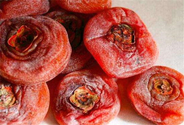 柿子干和什么不能一起吃,柿饼不能和什么一起吃