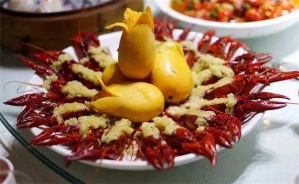 吃芒果有什么禁忌,食用芒果的禁忌(饭后千万不要食用它)