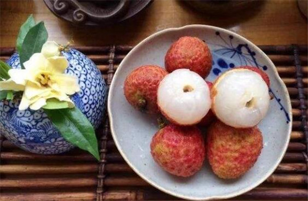 荔枝上火是什么原因,实验证明吃荔枝上火的原因