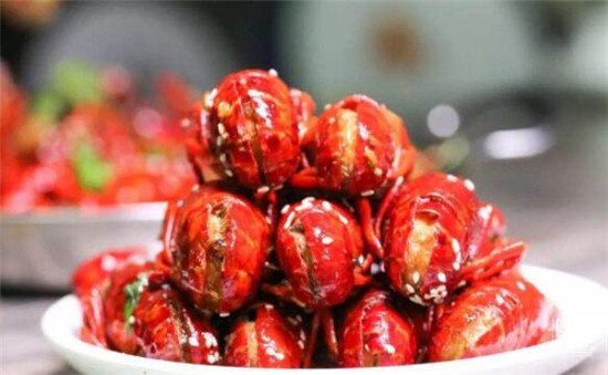 我国知名的小龙虾产地有哪些,我国最著名的小龙虾产地是哪里