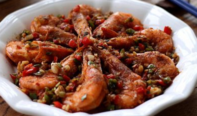 椒盐虾怎么做,椒盐虾的做法家常