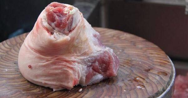 姜汁肘子的汁如何调配,姜汁肘子的家常做法