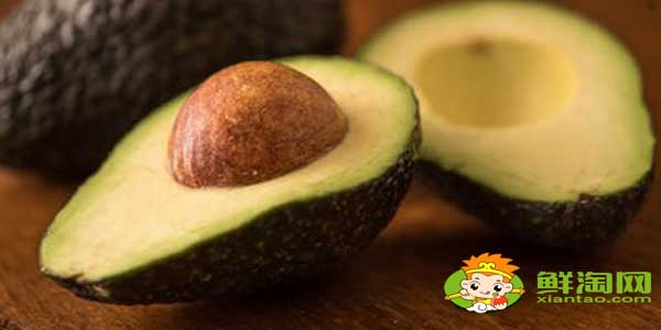 切开生的牛油果能吃吗,切开的牛油果没熟还可以保存吗