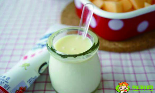 骆驼酸奶怎么喝,骆驼酸奶可以空腹喝吗