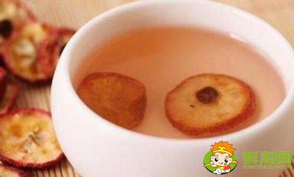 山楂泡水上火吗,山楂搭配什么泡水喝好