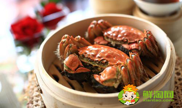 大闸蟹冷水下锅还是热水,大闸蟹怎么吃才不寒