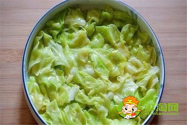 凉拌包菜丝要不要过水,包菜可以生吃吗