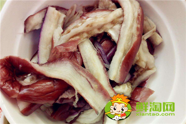 肉末茄子切丝还是切块,茄子不能经常吃吗