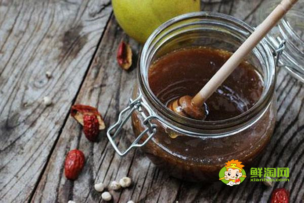 秋梨膏可以用开水冲吗,最好是用温开水冲着喝