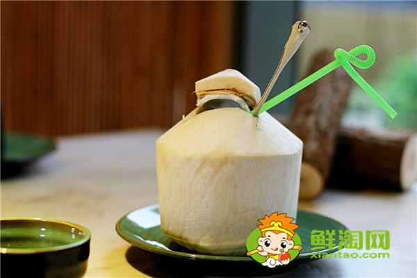 经常喝椰子水好不好,椰肉煮汤好吗