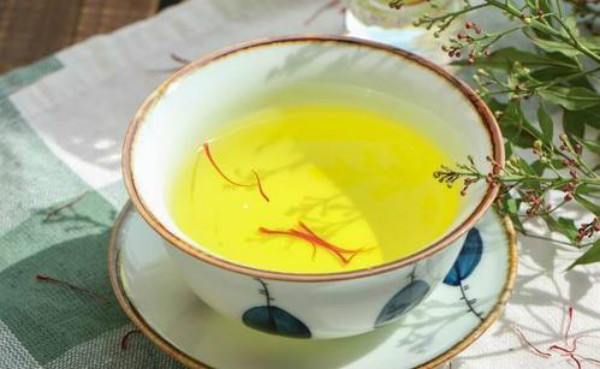 藏红花能天天泡水喝吗,藏红花能和枸杞一起泡水喝吗