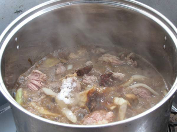 家常牛肉火锅的做法及配料,新鲜牛肉怎么做清汤火锅