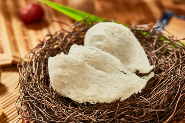 早上与晚上吃燕窝区别,燕窝的作用与功效